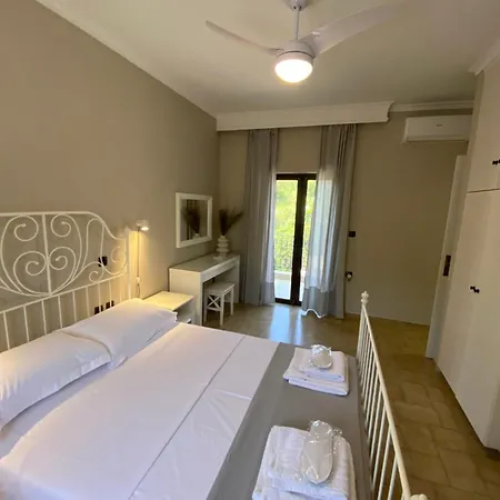 St Minas Seaview Villa *